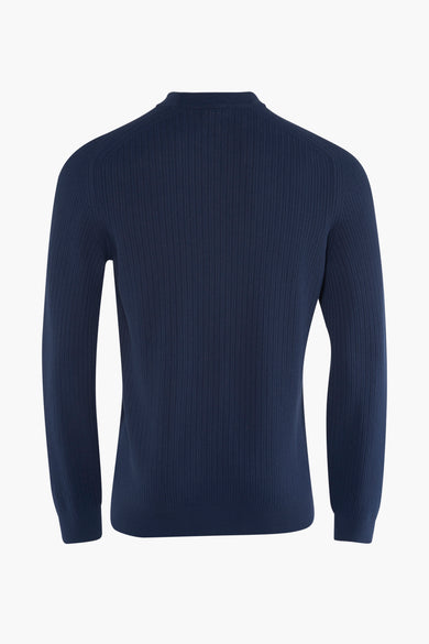 Pull à col rond bleu de BOSS ORANGE en tricot côtelé, vue arrière.
