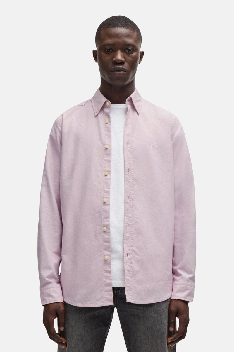 Roze overhemd met lange mouwen van BOSS ORANGE, met een button-down kraag en discreet geborduurd logo.