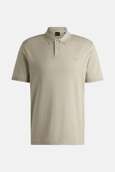 Polo beige met BOSS ORANGE, met korte mouwen en een en manchen in gecrashte tricot.