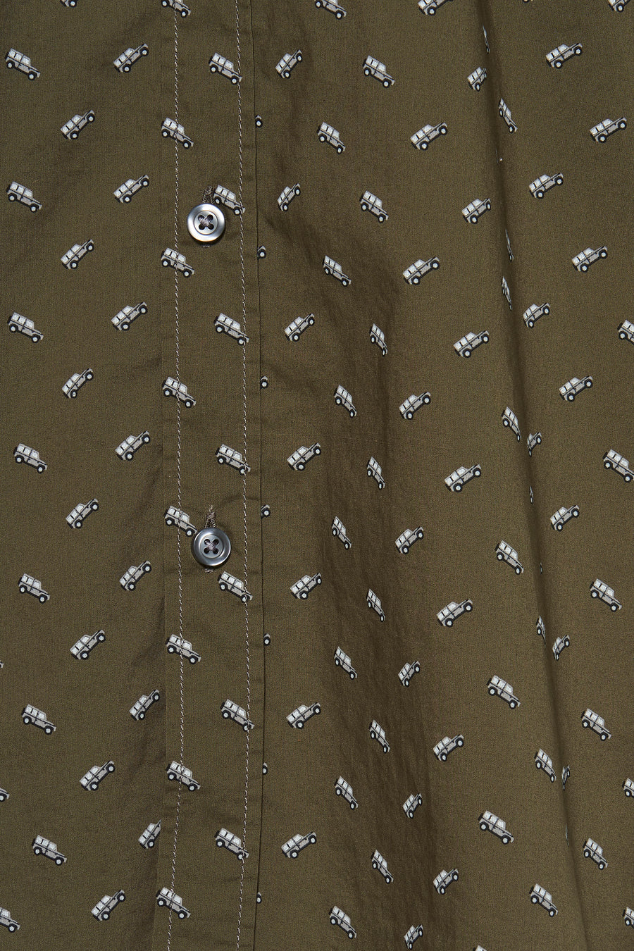 Chemise à manches longues verte de BOSS ORANGE, avec un motif de 4x4 et des boutons.
