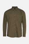 Chemise à manches longues verte de BOSS ORANGE, avec un motif de voitures blanches sur toute la surface.