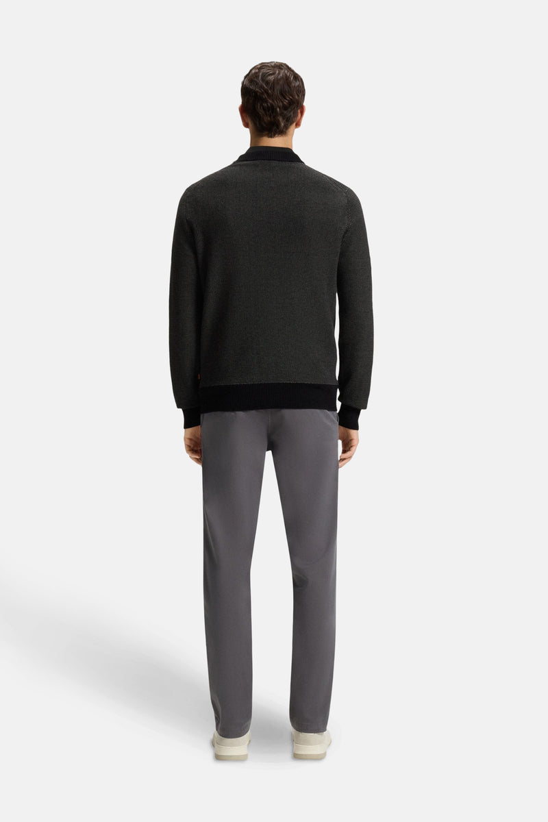 Pull met ronde hals - zwart