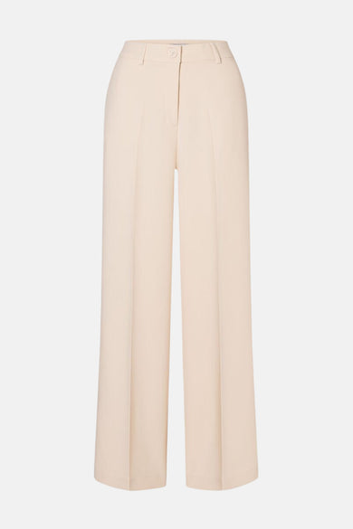 Ecru broek van MORE & MORE, wijde pasvorm, met achterzakken en riemlussen.