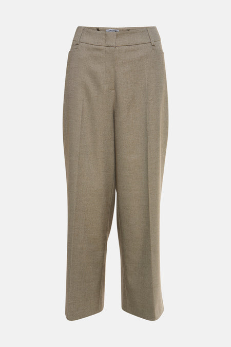 7/8 chino broek groen van MORE & MORE, met een subtiele visgraatstructuur.