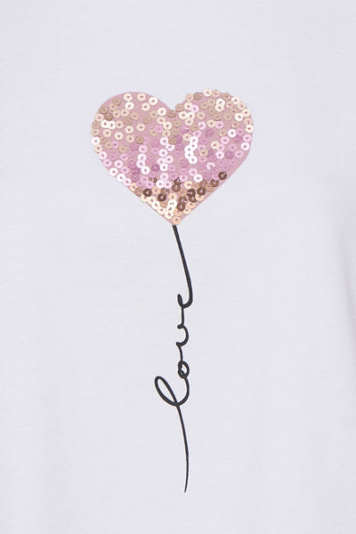 Wit T-shirt met korte mouwen van MORE & MORE met decoratief hart van pailletten en opschrift.
