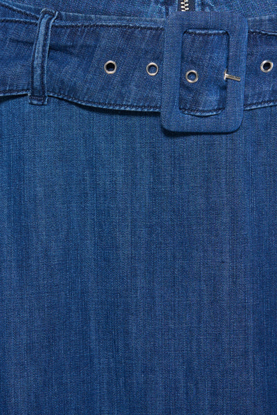 Jupe longue en denim bleu moyen de MORE & MORE, avec ceinture à boucle et œillets métalliques.
