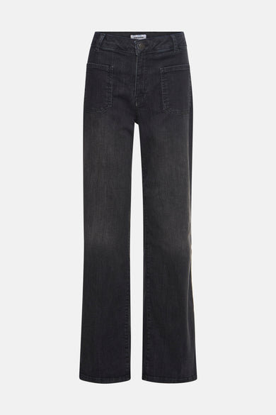 Jean droit en denim gris foncé de More & More, avec poches plaquées sur le devant.