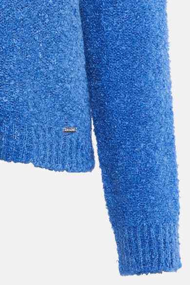 Blauwe trui met ronde hals van MORE & MORE, in getextureerd bouclé breiwerk, met een subtiel logo-detail.
