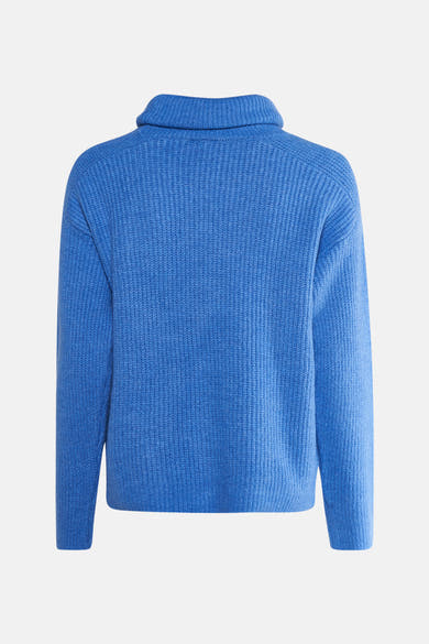 Blauwe trui van MORE & MORE, in ribgebreide stof met col, achterzijde.