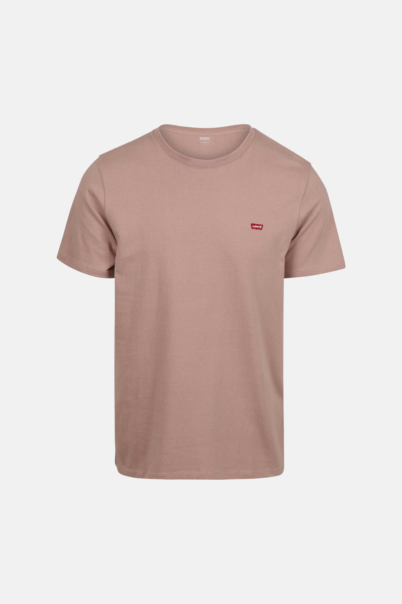 T-shirt rose à manches courtes de Levi's, avec un petit logo rouge brodé sur la poitrine.
