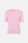 Pull rose à col rond de MORE & MORE, avec finitions blanches au col et aux manches courtes.