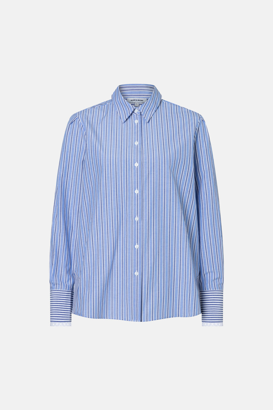 Chemise à manches longues bleue à rayures blanches, de MORE & MORE, avec des poignets rayés.
