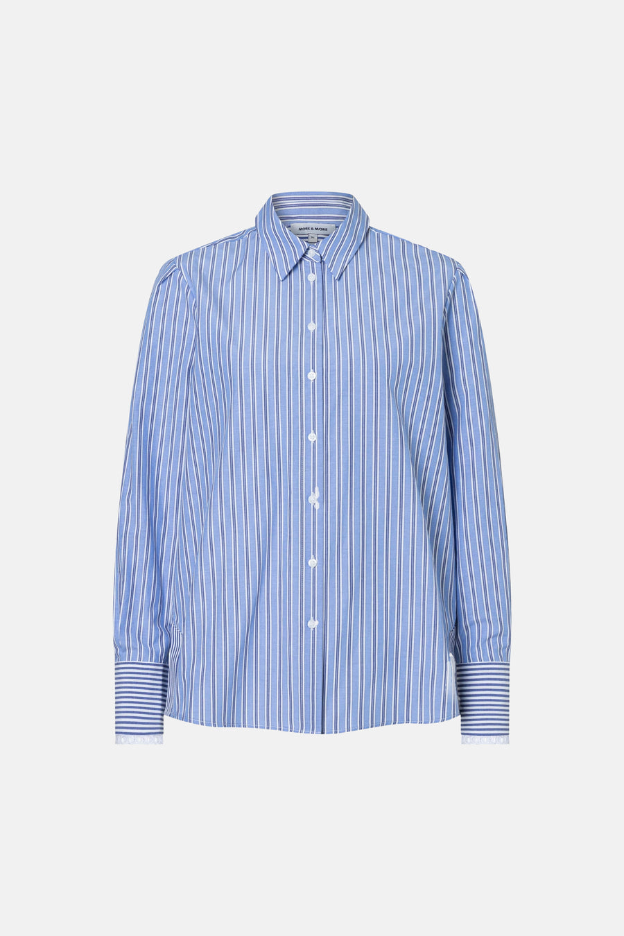 Chemise à manches longues bleue rayée de MORE & MORE, avec fermeture boutonnée et poignets rayés.
