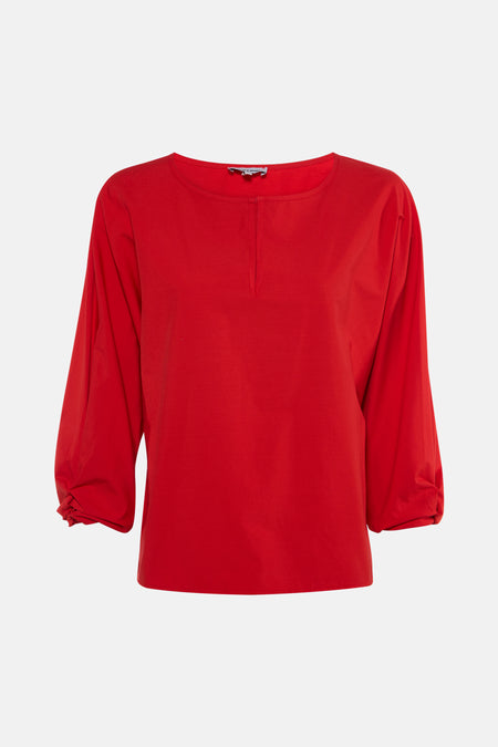 Rood overhemd met 3/4 mouwen van MORE & MORE, met een ronde hals en een druppelvormige opening.