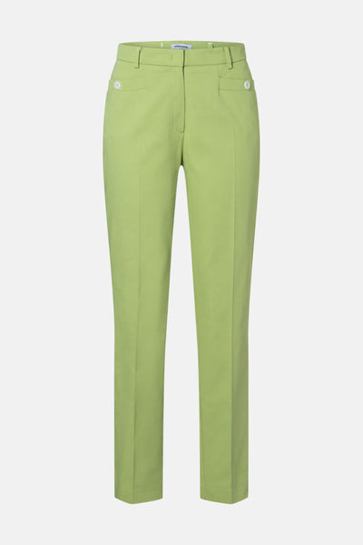 Pantalon de costume vert de MORE & MORE, coupe droite et poches boutonnées.