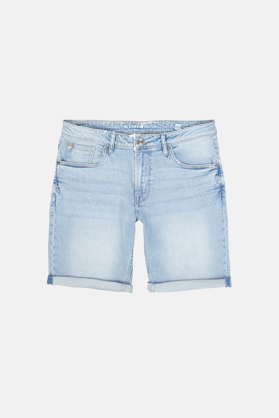Short en jean bleu clair en denim de GARCIA avec ourlet retroussé, délavé.
