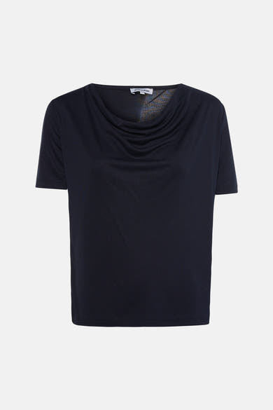 T-shirt bleu à manches courtes de MORE & MORE avec un col drapé élégant.