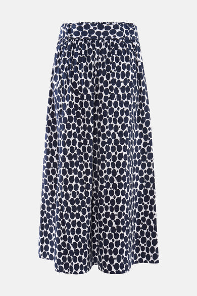3/4 rok in meerdere kleuren van MORE & MORE, met marineblauwe stippen op een witte achtergrond.