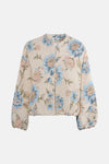 Korte meerkleurige jas van Terra di Siena, met blauw en perzik bloemenpatroon op een beige textuurachtergrond.