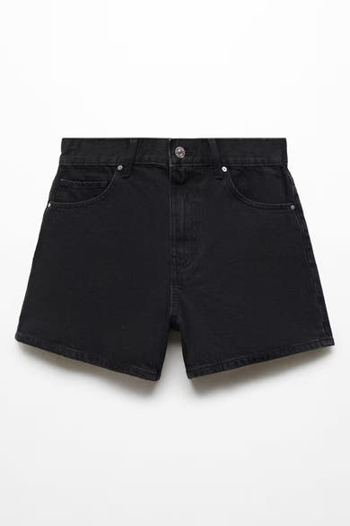 Korte MANGO short, met voorzakken en zilverkleurige details.