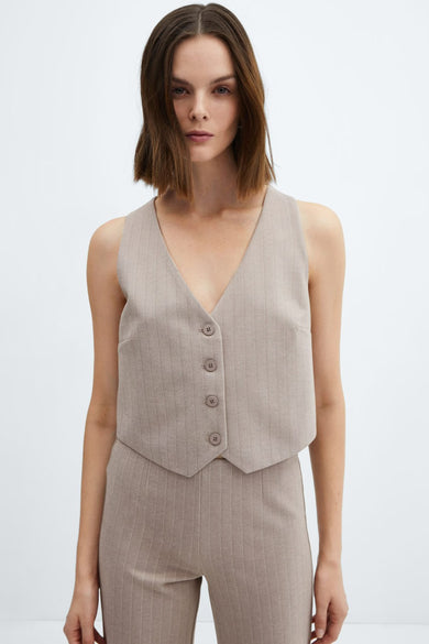 Blazer brun sans manches de MANGO avec motif à rayures verticales et boutons.