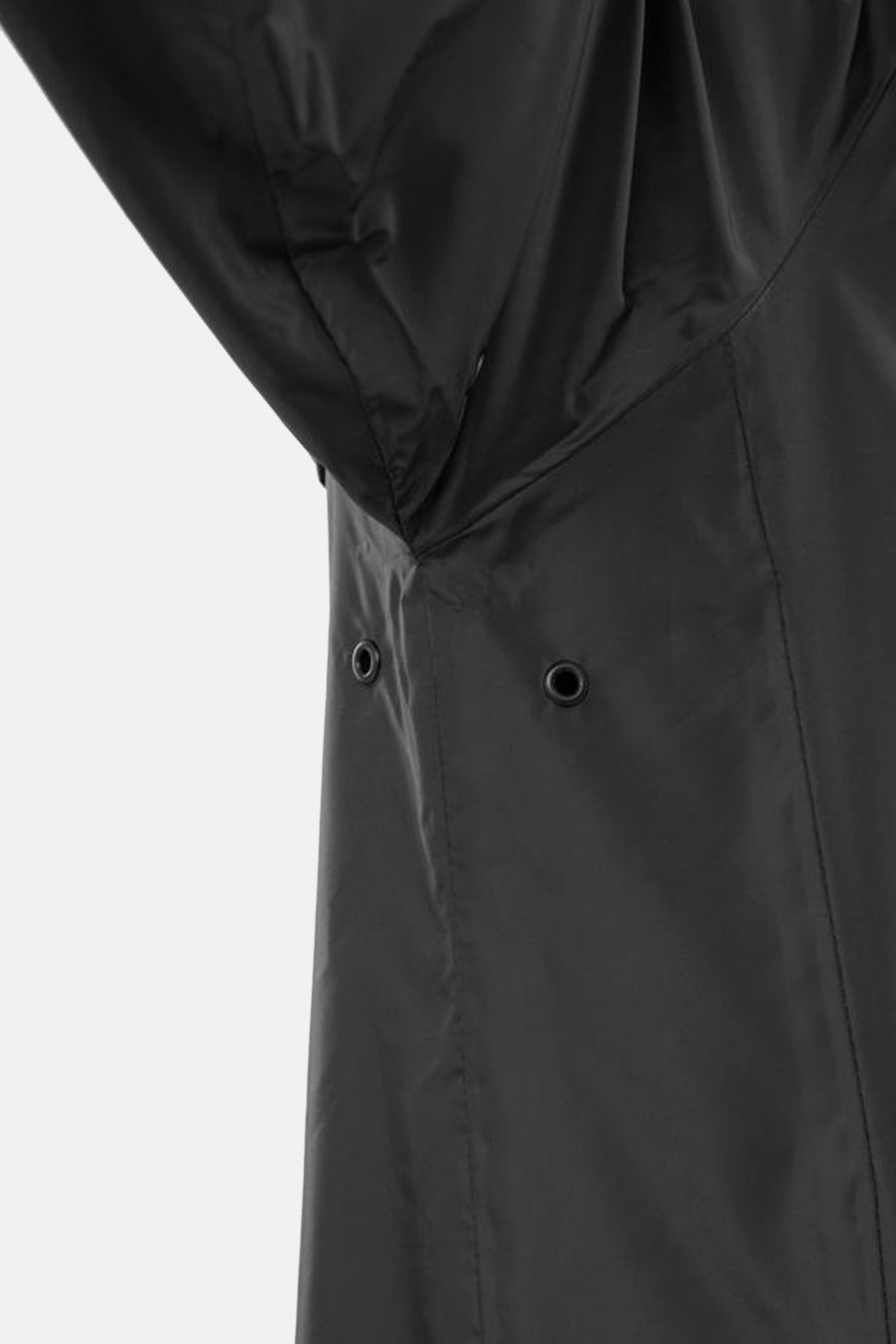 Zwarte VIKING jas met ventilatiedetails en een gladde textuur.