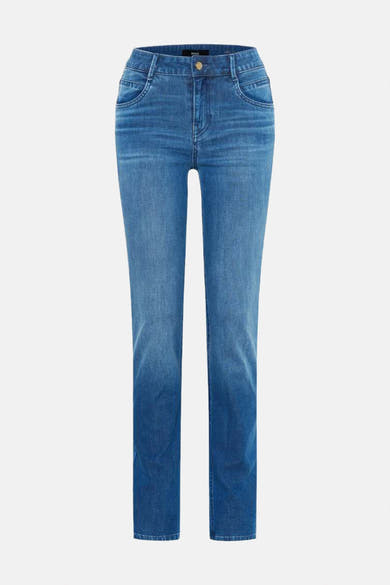 Jean slim en denim bleu moyen de BRAX, avec des poches avant et une coupe droite.
