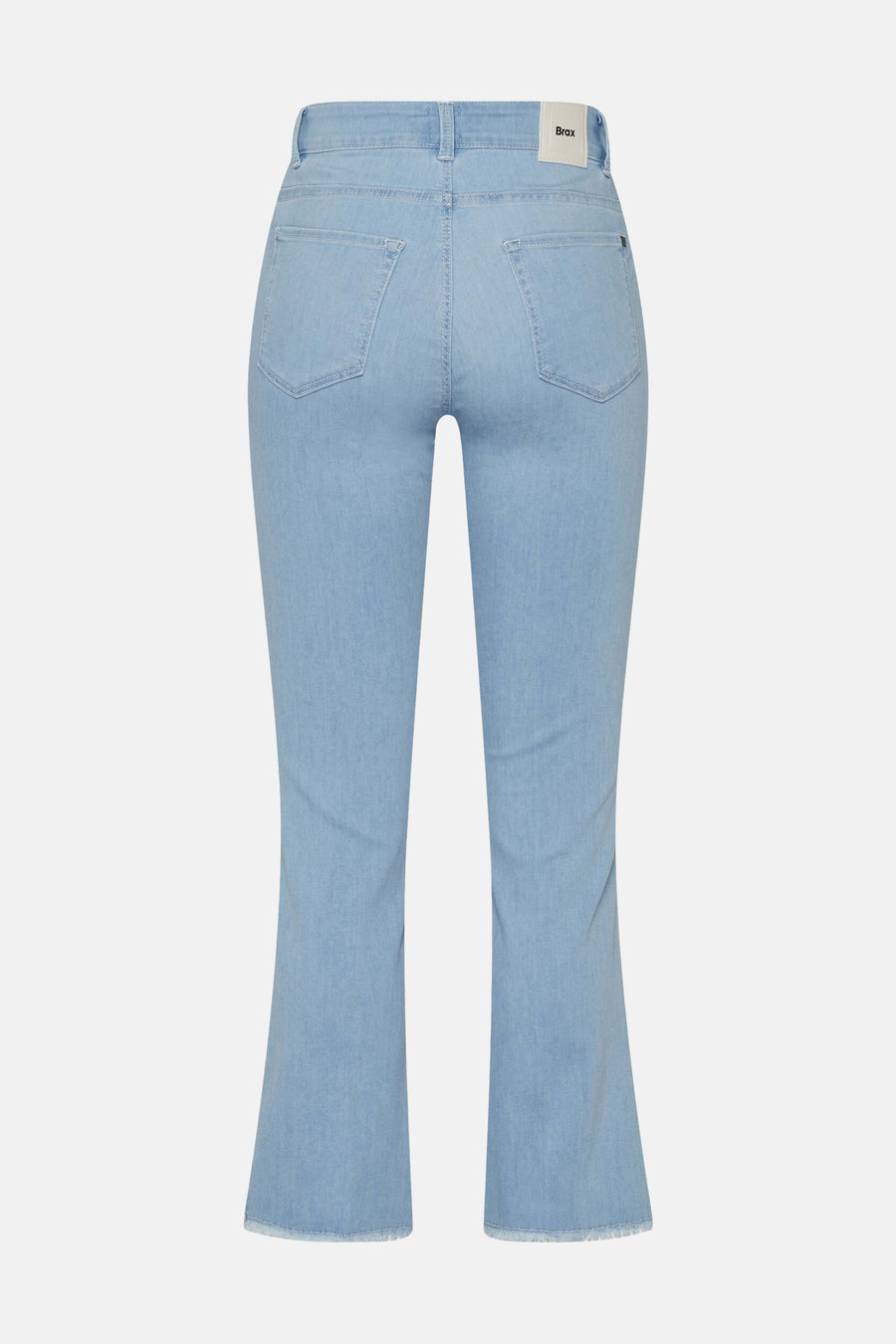Jean slim en denim bleu clair de Brax, avec poches arrière et coupe évasée.