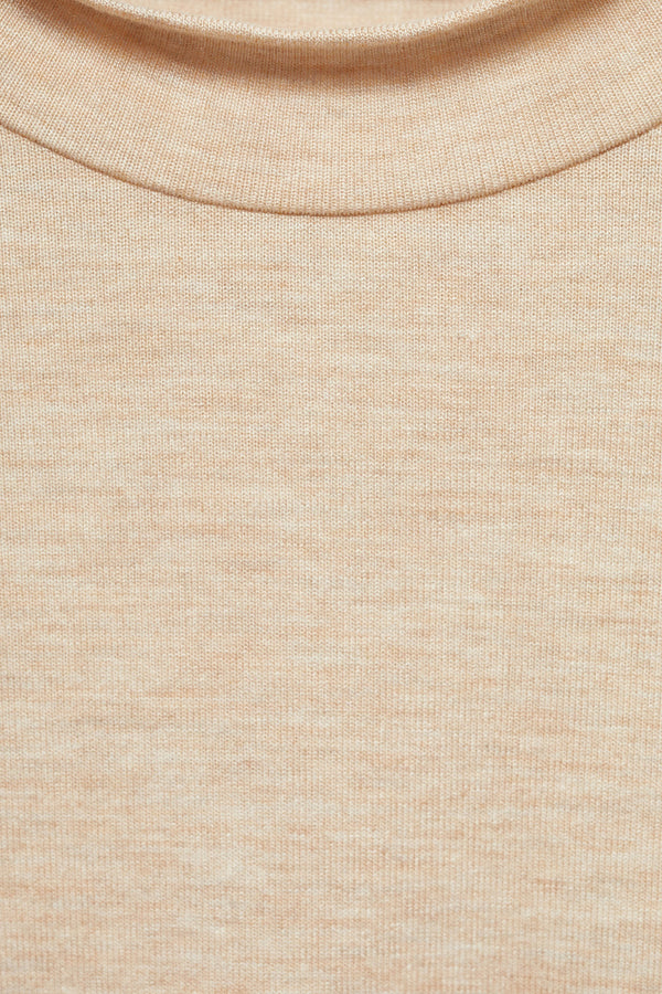 Top uni manches courtes Beige - MANGO