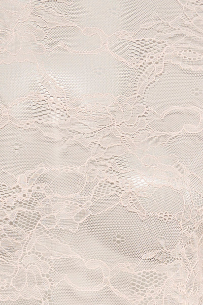 T-shirt à manches longues rose de Terra di Siena, en dentelle délicate avec motif floral.