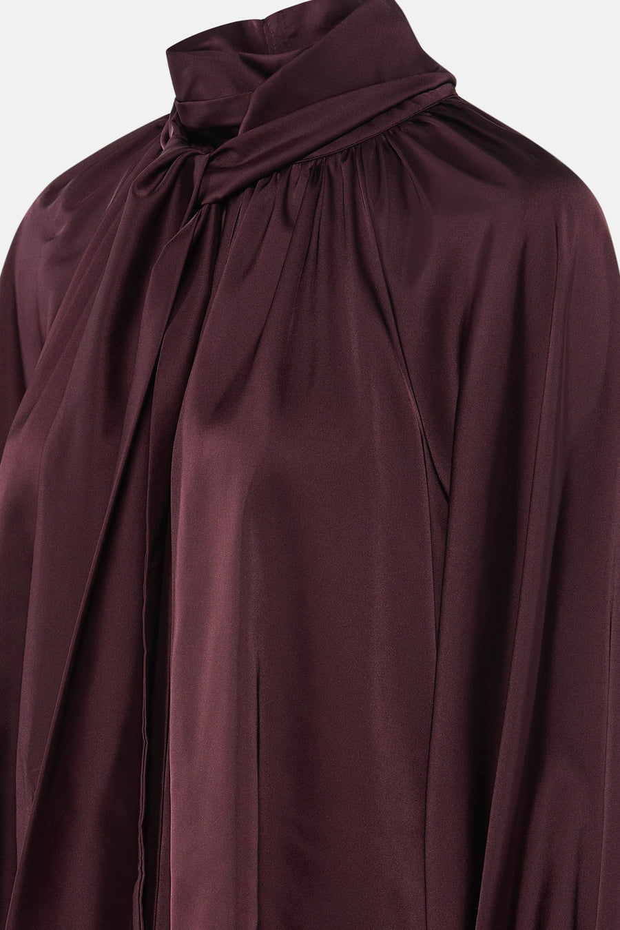 Bordeaux blouse met lange mouwen van Terra di Siena met een strikdetail bij de hals.
