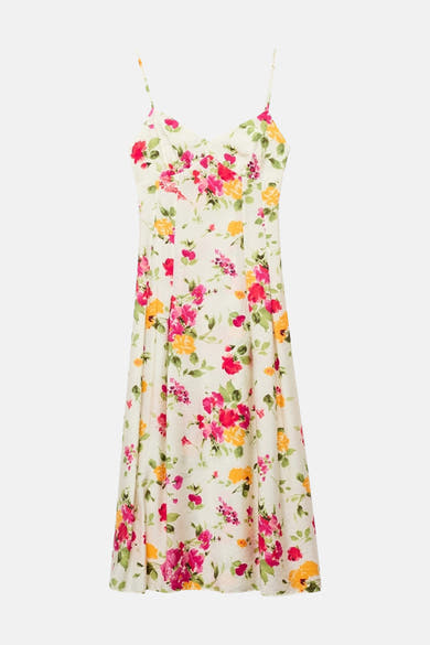 Multikleurenjurk van MANGO met roze en gele bloemenprint op een witte achtergrond.