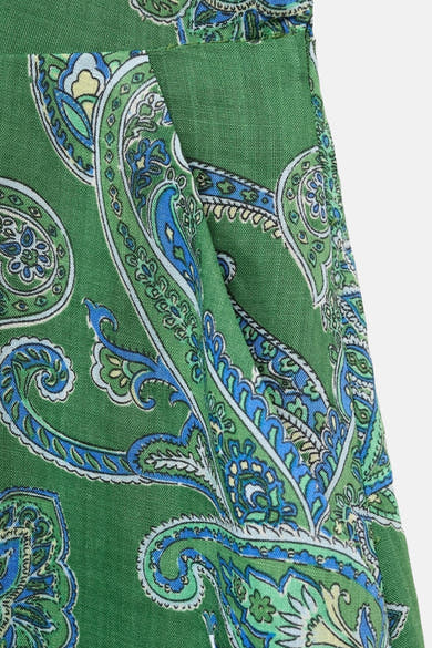 Groene jurk met paisley-motief van MANGO, met plooidetail en textuurstof.