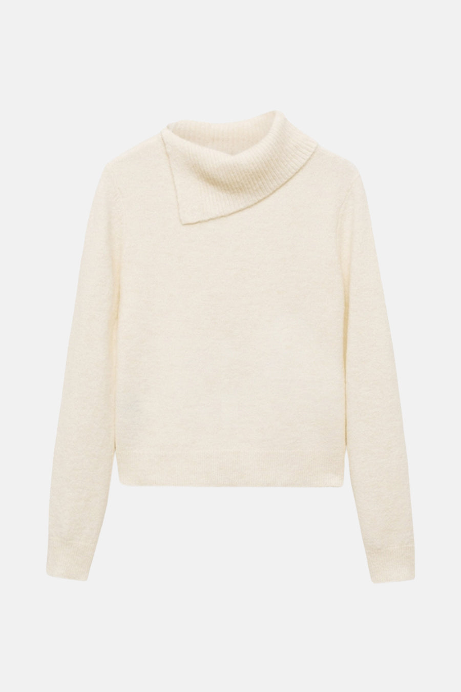 Ecru coltrui van MANGO, in pluizige breisel met een asymmetrische hals.