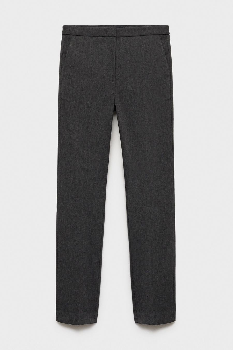 Grijze broek van MANGO, rechte pasvorm met zijzakken, op een witte achtergrond.