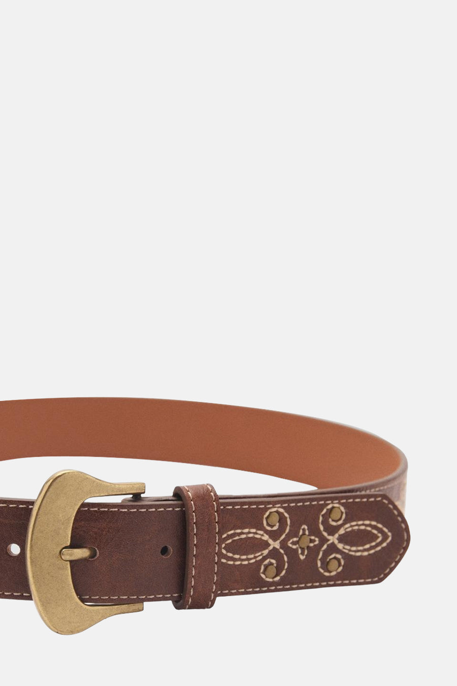 Ceinture marron en cuir by MANGO, ornée de broderies décoratives et d'une boucle en métal doré vieilli.