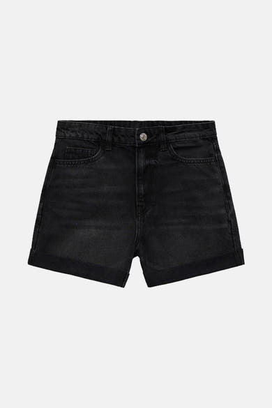 Korte zwarte denim short van MANGO met hoge taille en opgerolde zomen.