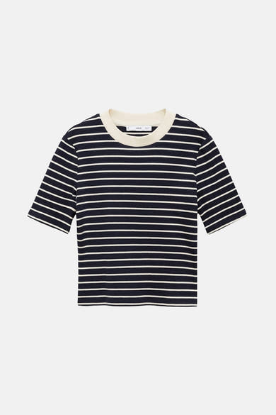 Blauw T-shirt met korte mouwen van MANGO, witte horizontale strepen, contrasterende beige ronde hals.