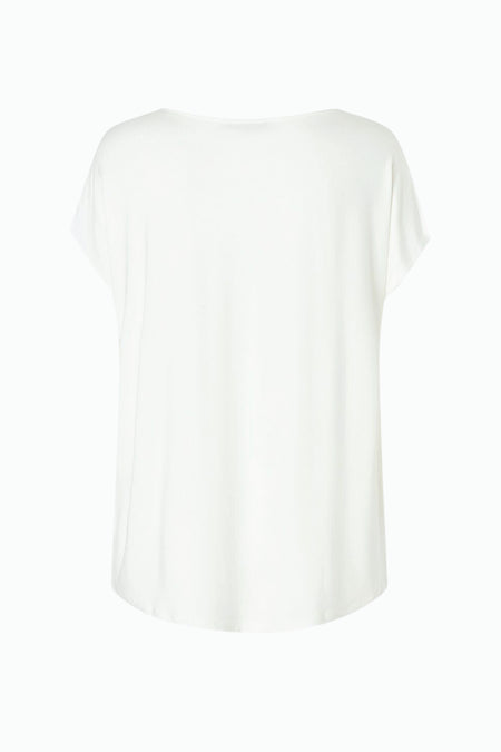 T-shirt écru à manches courtes de MORE & MORE, coupe ample sur fond blanc.