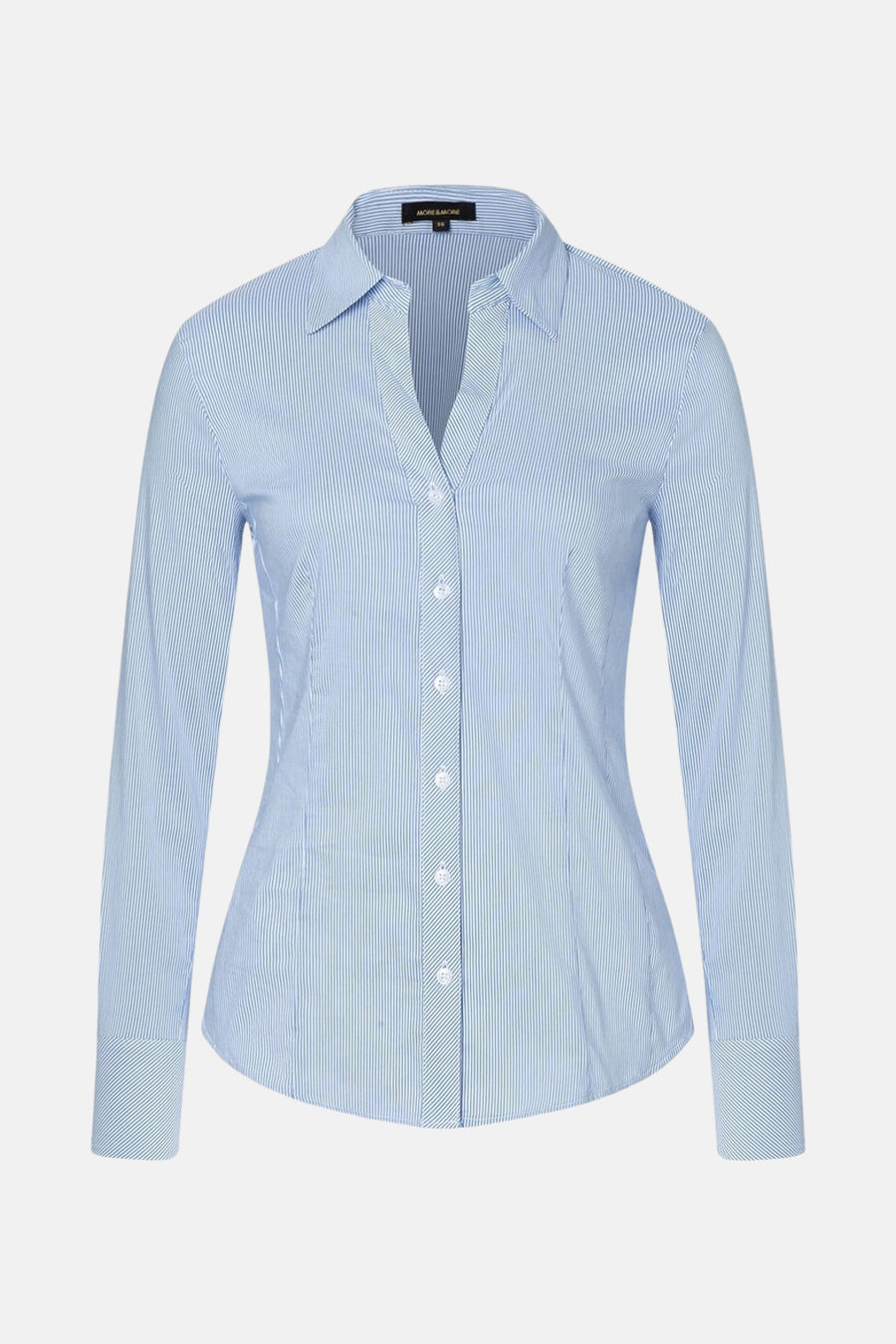 Blauwe blouse met lange mouwen en strepen, van More & More, met knoopsluiting aan de voorkant.