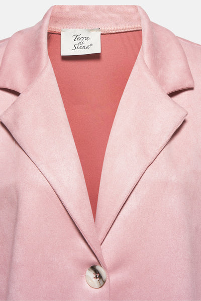 Korte roze jas van Terra di Siena met een decoratieve knop.