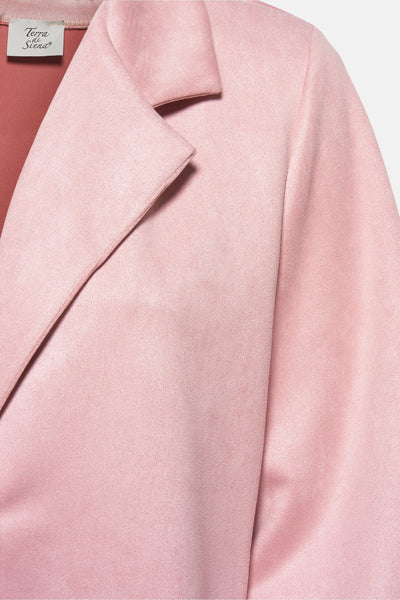 Korte roze jas van Terra di Siena, met een blazer-kraag en een zachte textuur.