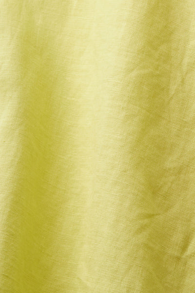 Chemise à manches longues jaune d'Esprit, en lin texturé avec un effet froissé.