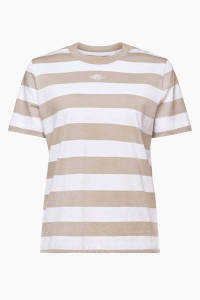 T-shirt à rayures beiges et blanches de Esprit, avec un logo sur la poitrine.
