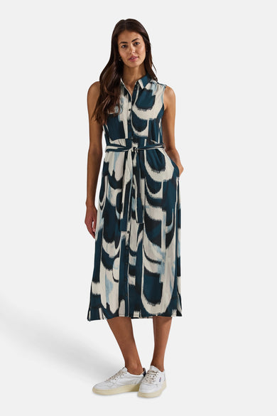 Multikleurenjurk van STREET ONE, met strikceintuur in de taille en een printmotief.
