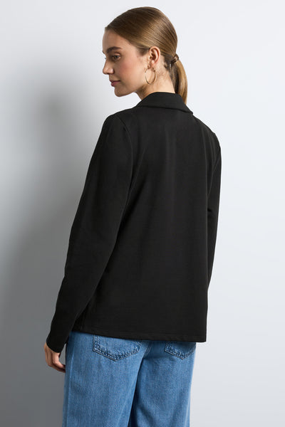Zwarte blazer van STREET ONE, gedragen met een hoge taille jeans, rugweergave.