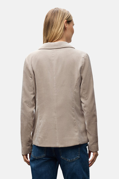 Beige corduroy blazer van STREET ONE, achterkant, gedragen met een blauwe jeans.