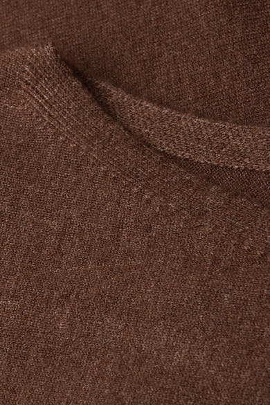 Bruine ronde trui van Street One, in een getextureerde breisel.