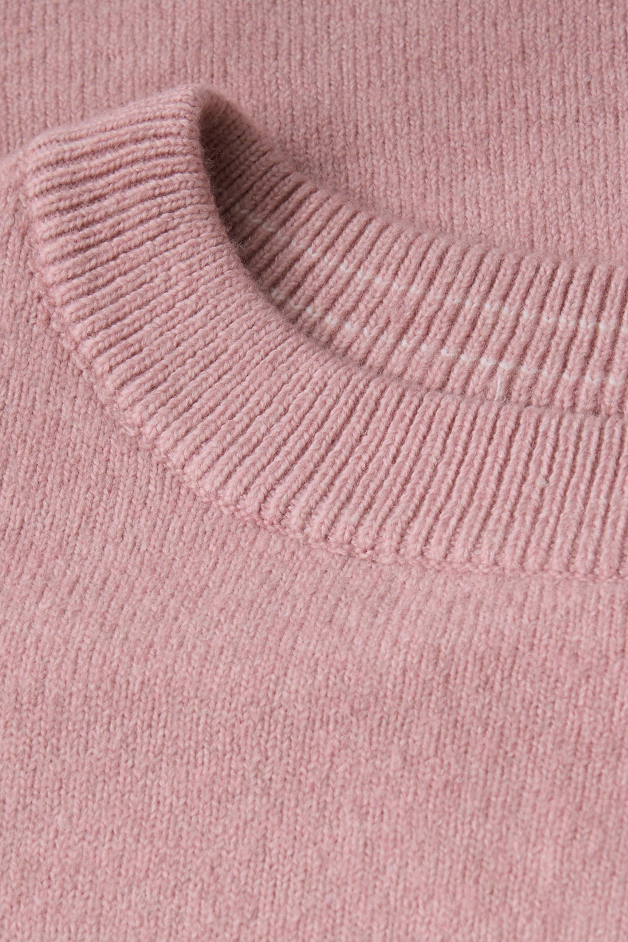 Ronde hals trui roze van Street One, in zachte en comfortabele ribgebreide stof.