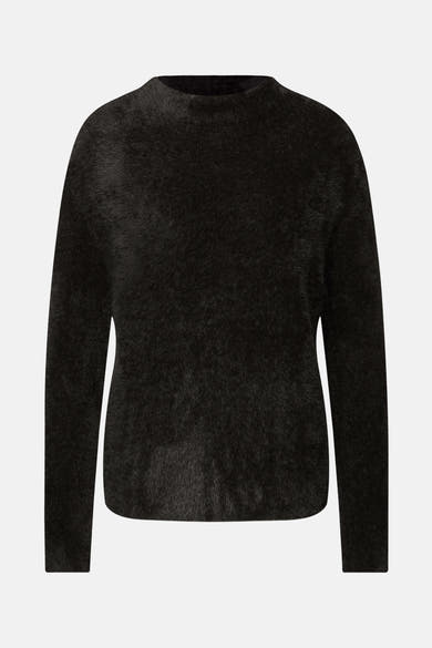 Ronde hals trui bruin van STREET ONE met een pluizige textuur.